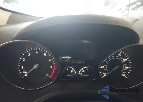 2017 Ford Escape Titanium z USA, uszkodzony, nr VIN 1FMCU0JD4HUB58974